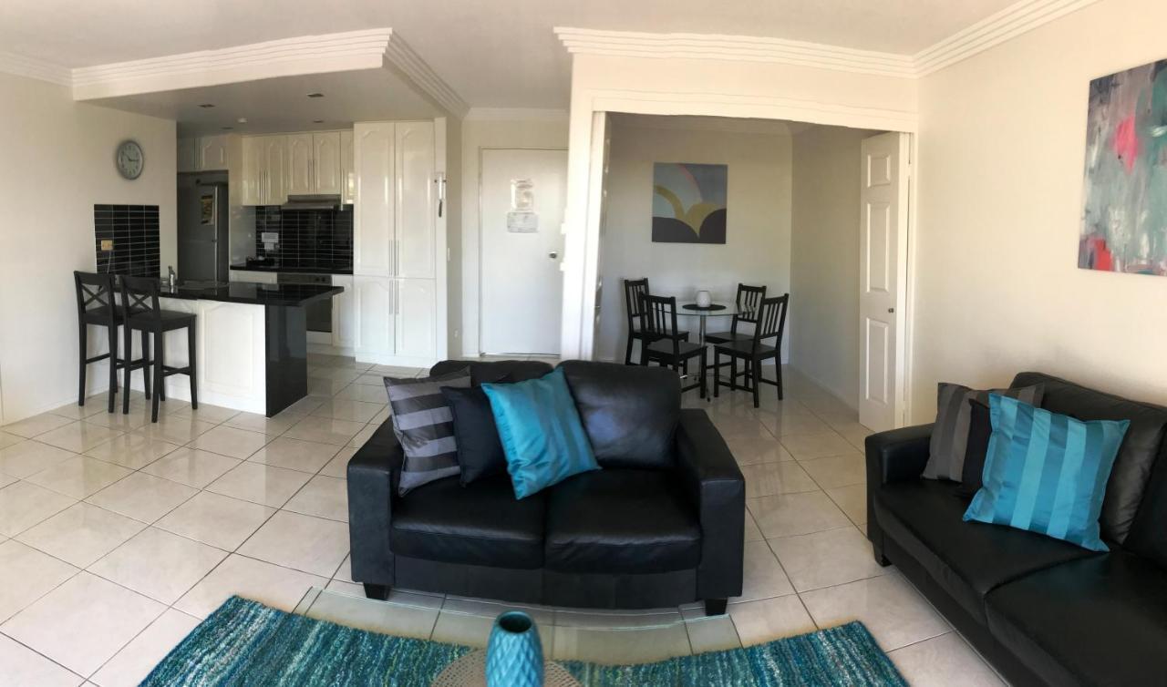 גולד קוסט Baronnet Apartments מראה חיצוני תמונה