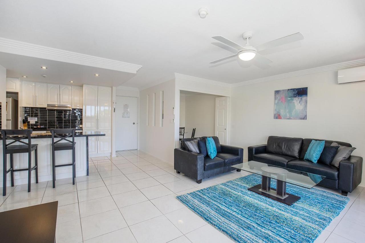 גולד קוסט Baronnet Apartments מראה חיצוני תמונה