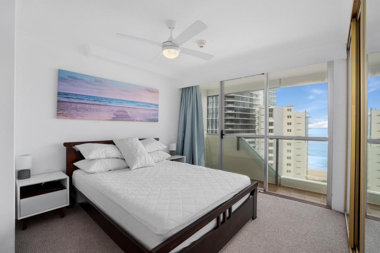 גולד קוסט Baronnet Apartments מראה חיצוני תמונה