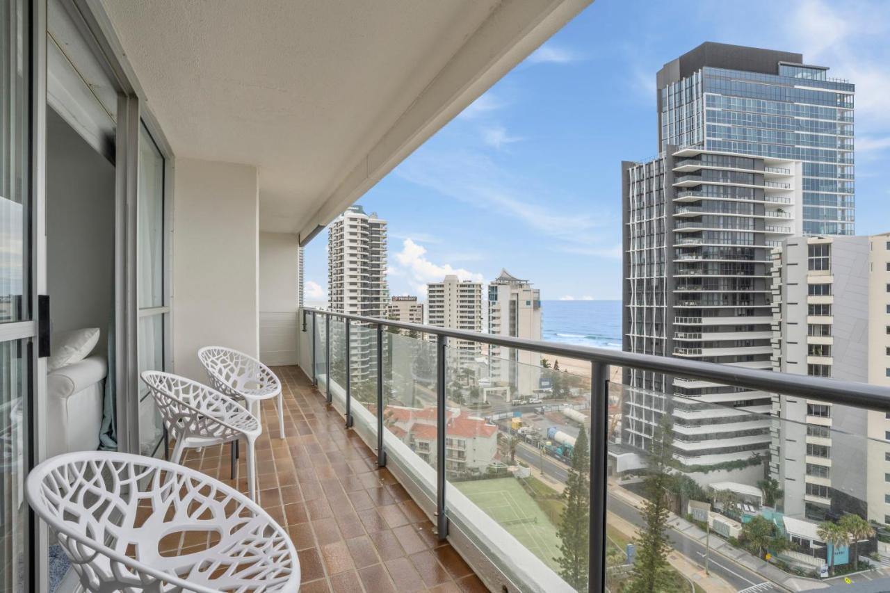 גולד קוסט Baronnet Apartments מראה חיצוני תמונה