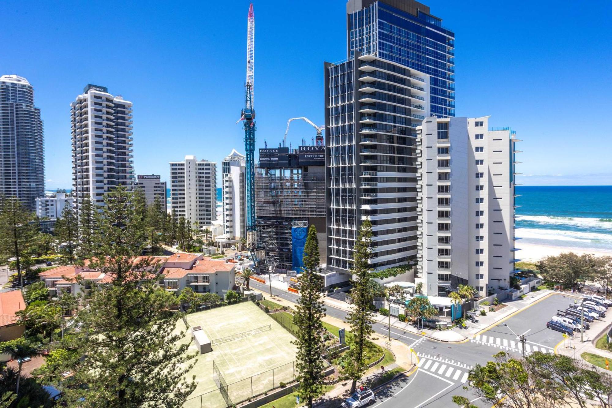 גולד קוסט Baronnet Apartments מראה חיצוני תמונה
