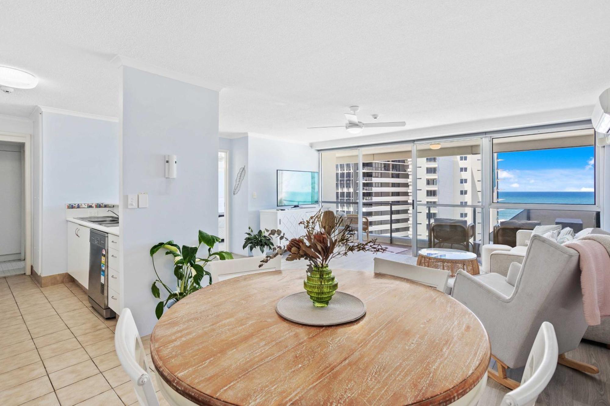 גולד קוסט Baronnet Apartments מראה חיצוני תמונה