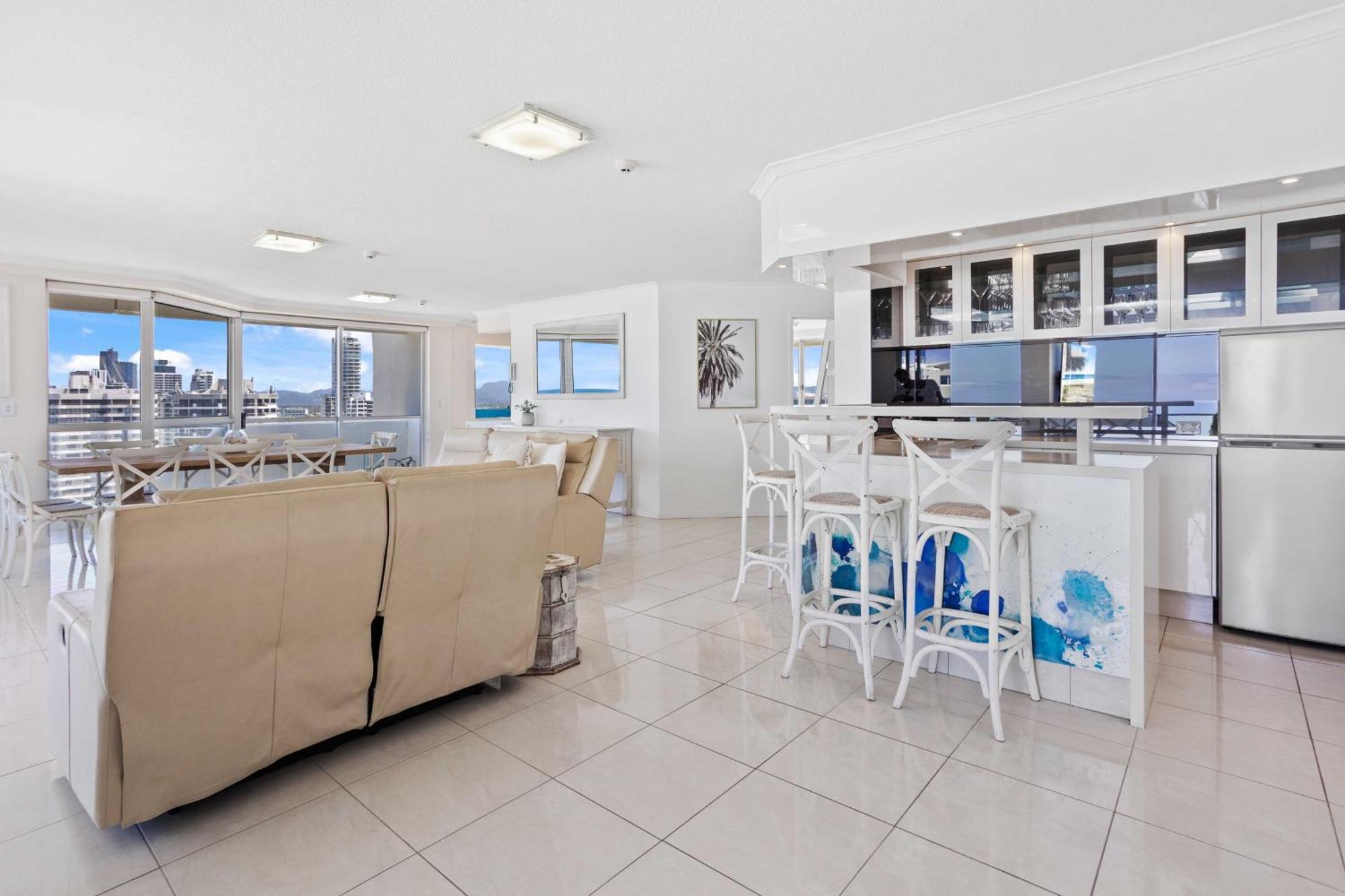 גולד קוסט Baronnet Apartments מראה חיצוני תמונה